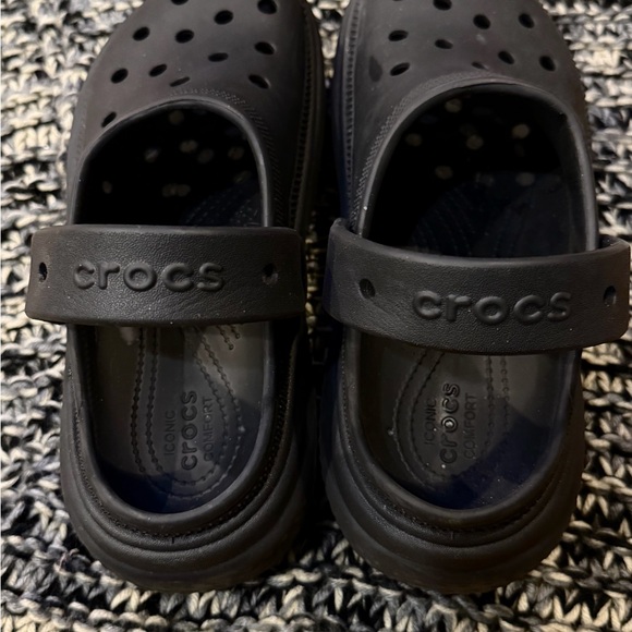 Classic Black Clog Sandals Crocs Stomp Lined Platform Clog - Black main image 9